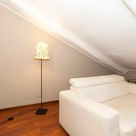 San Salvario Apt With Balcony Apartment