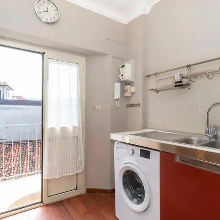 Apartment San Salvario Apt With Balcony