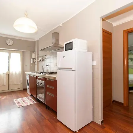 San Salvario Apt With Balcony * Turin