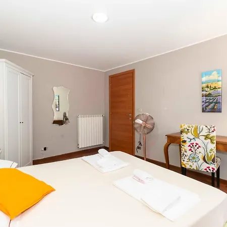 San Salvario Apt With Balcony Apartment *