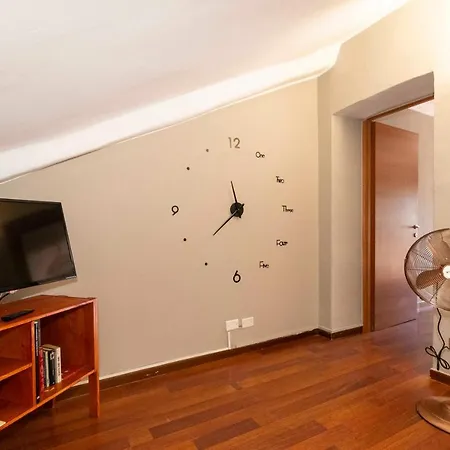 San Salvario Apt With Balcony Apartment *
